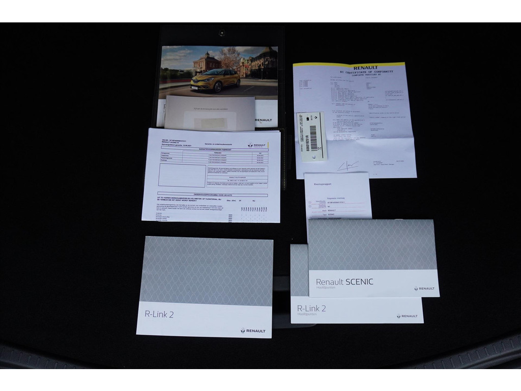 48296370-19.jpg