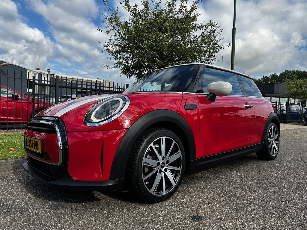 54633302