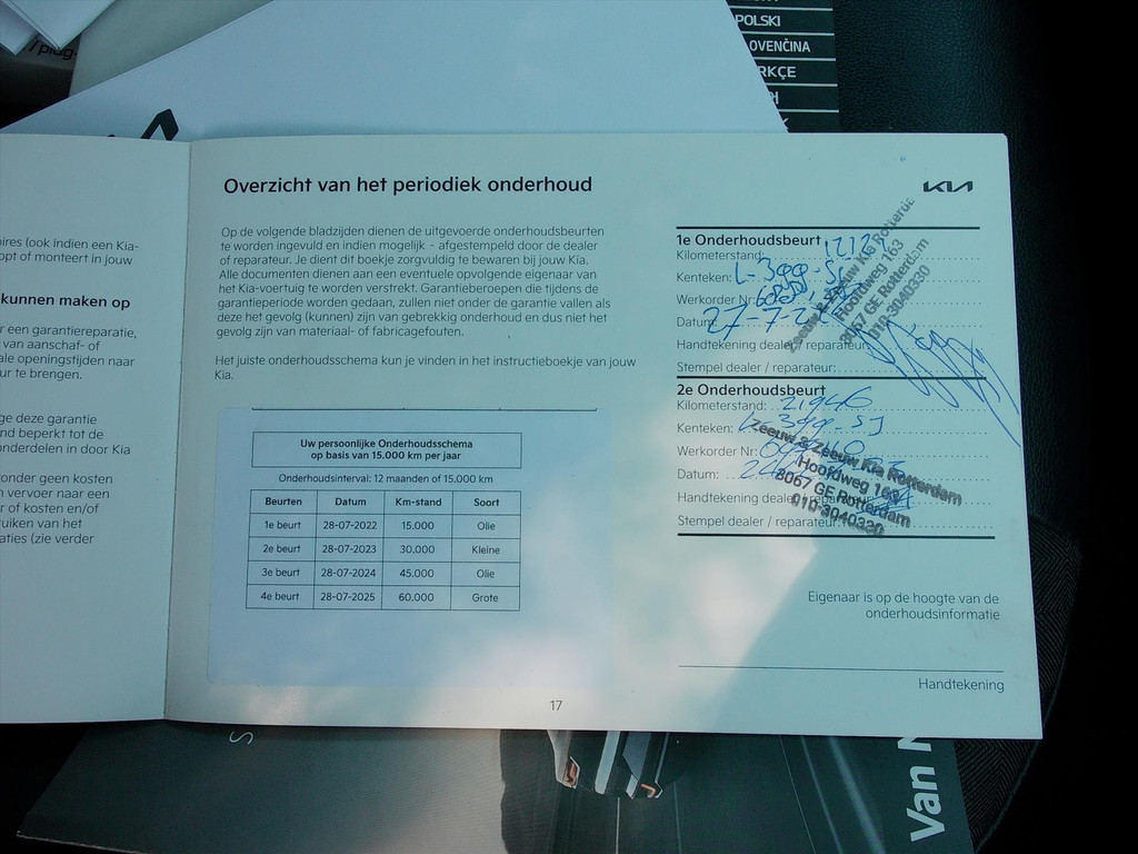 55642216-23.jpg