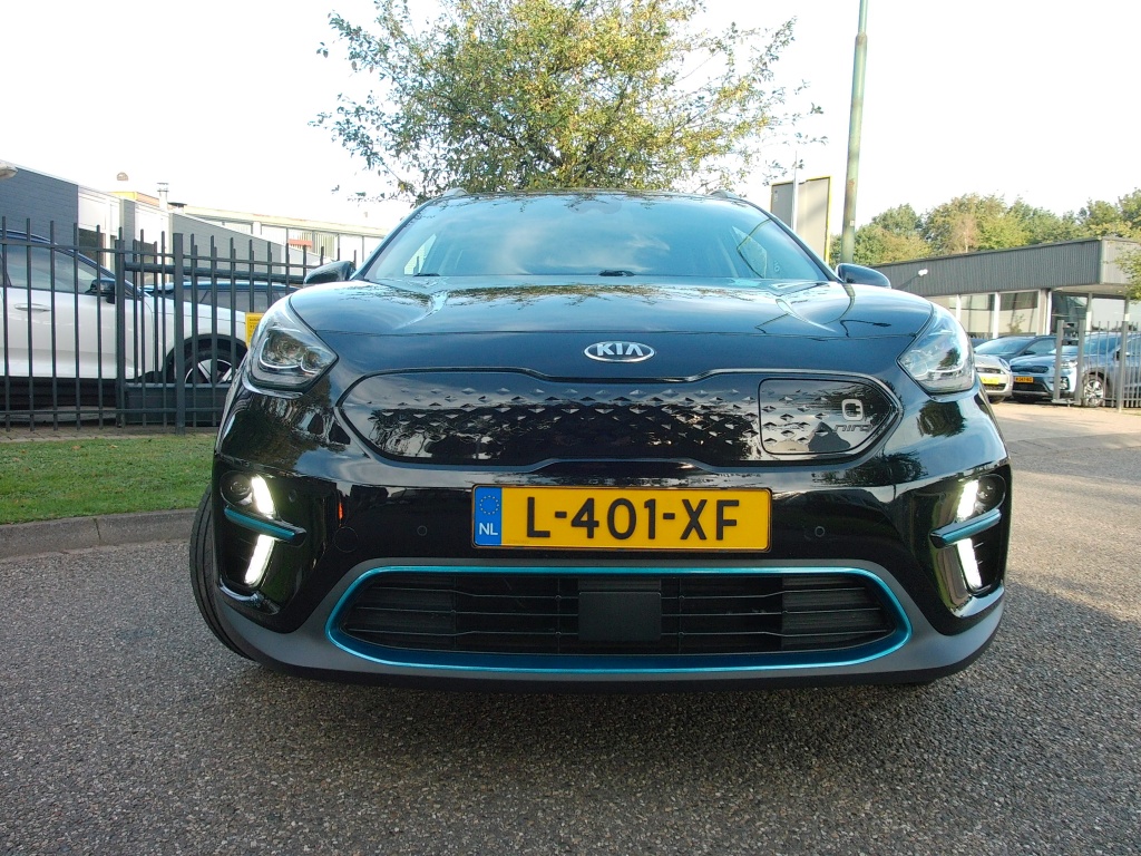 56874091-48.jpg