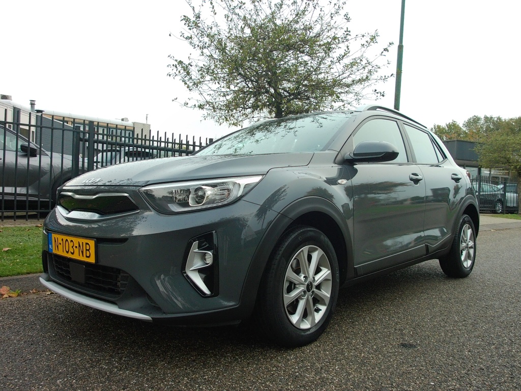 57704286